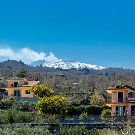 Aura * Piedimonte Etneo